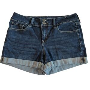 SO Shorts Jeans Denim Cuffed Stretch Juniors 11 Large